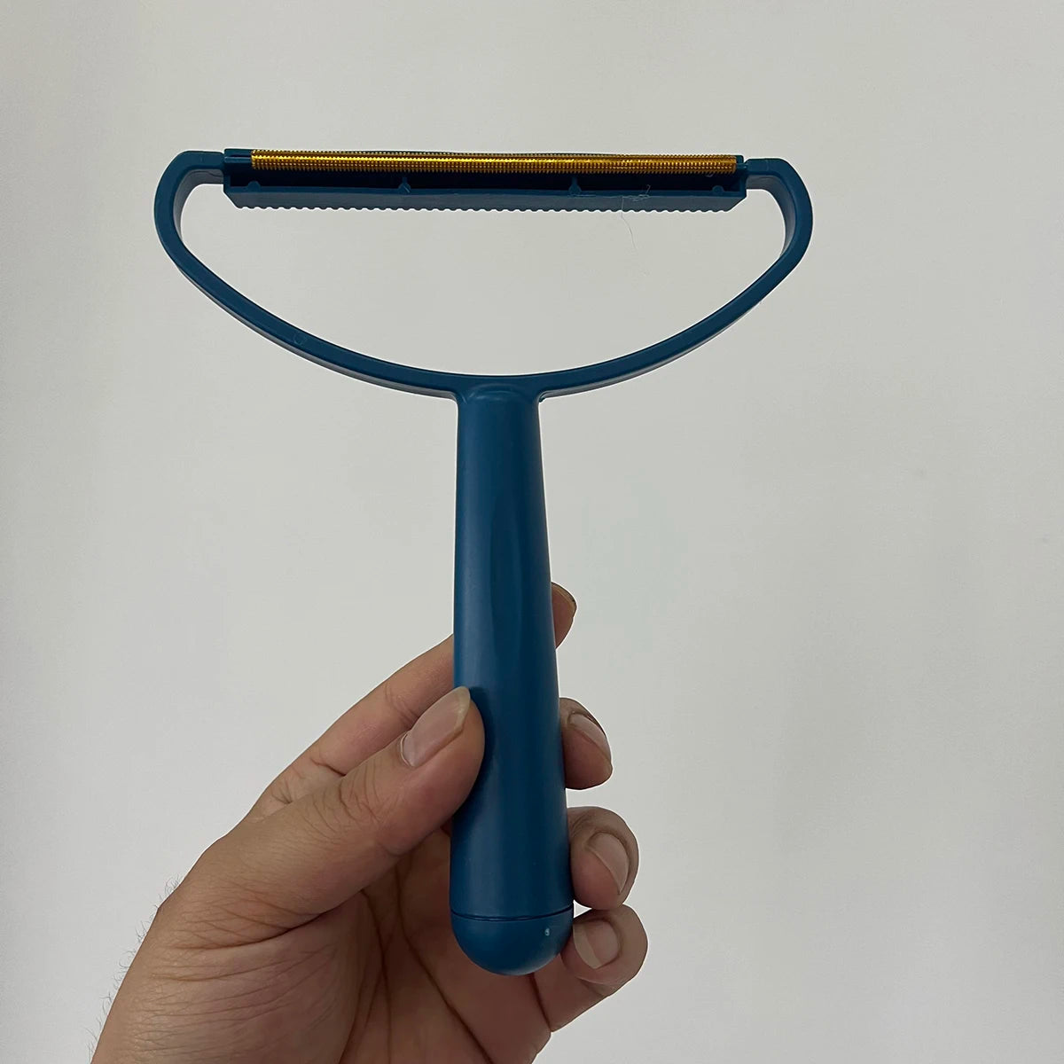 Brosse Anti-Peluches Réutilisable – Élimine Poils, Cheveux et Peluches en un seul passage